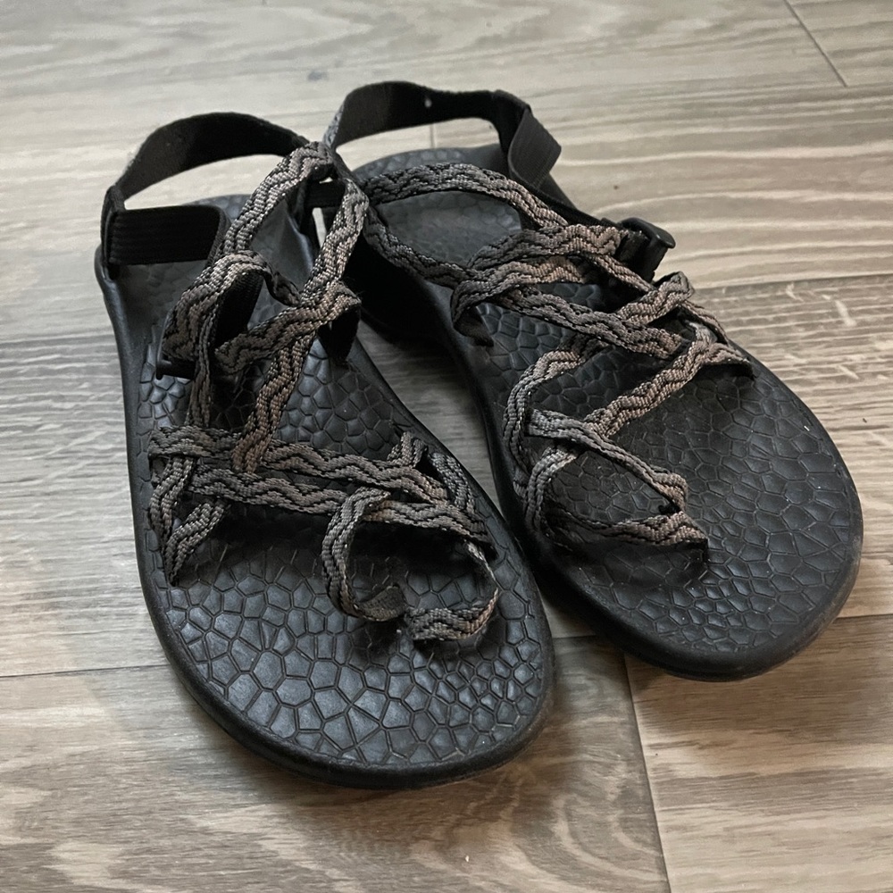 grey chacos